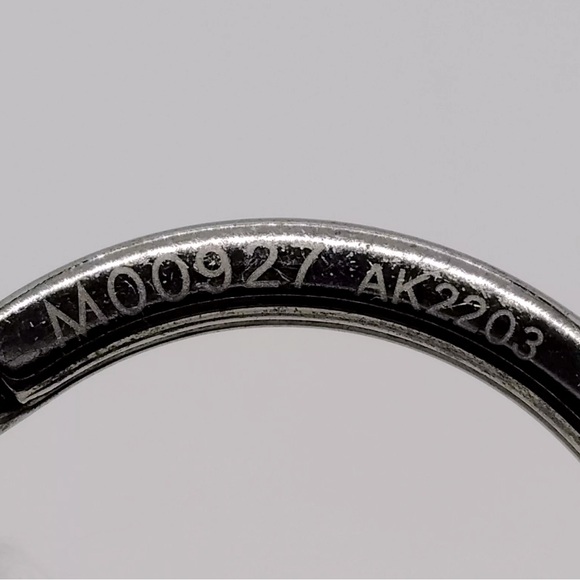 Auth Louis Vuitton Keychain Padded Circle Bag Charm Monogram LV - on sale LV now - Picture 7 of 8